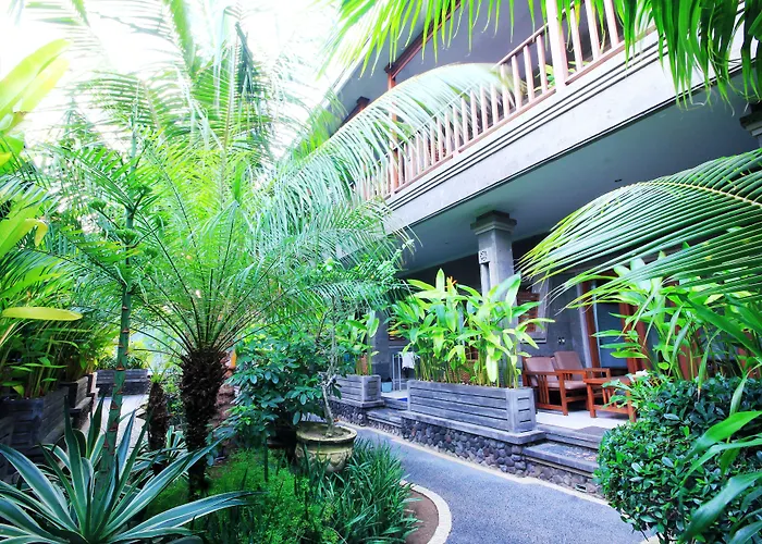 Letos Kubu Homestay